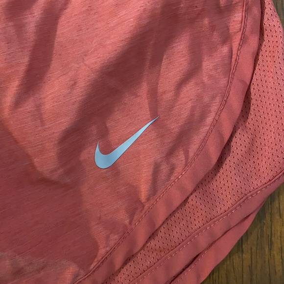 Nike Shorts - Picture 2 of 6